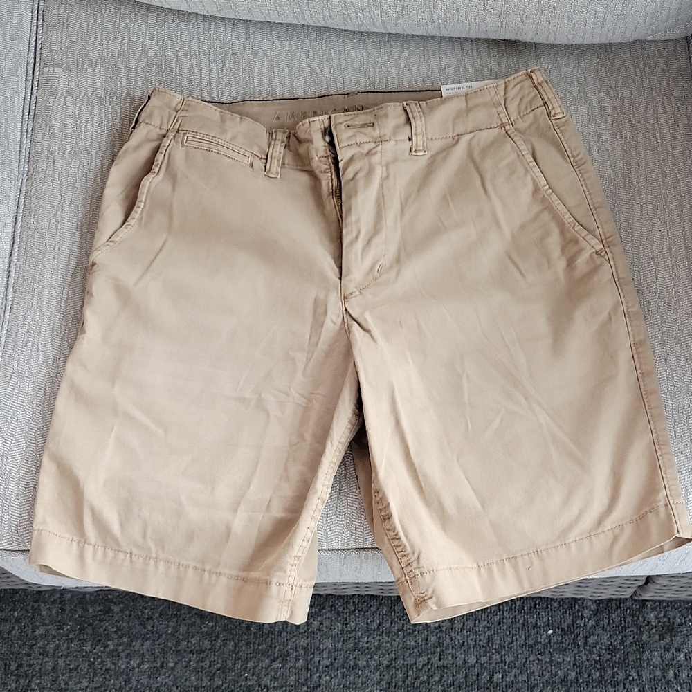 Men's American Eagle Outfitters Tan Flat Front Shorts